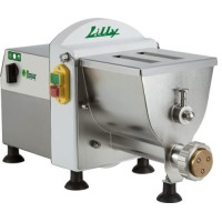 Pasta machine